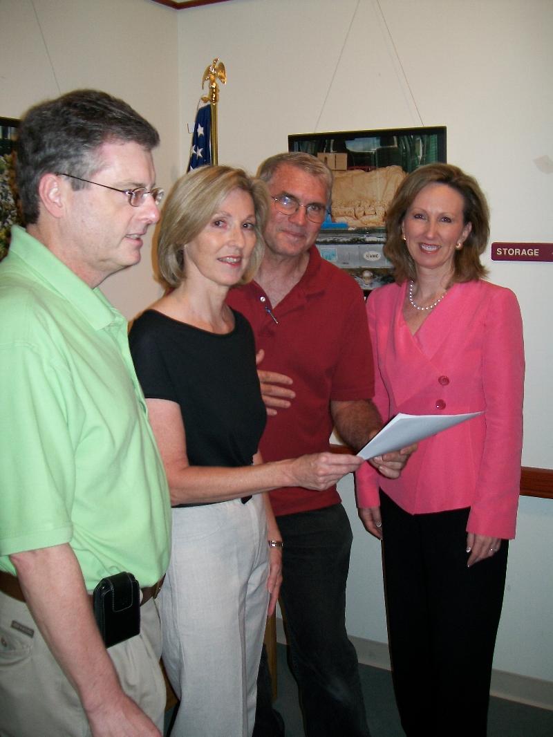 Delegate Comstock (right) with (left to right) Rob Jackson, President of the McLean Citizens Association, Joan Barnes and Eric Kndusen, members of the Great Falls Citizens Association Transportation Committee. Joan Barnes and Eric Knudsen with Delegate Comstock